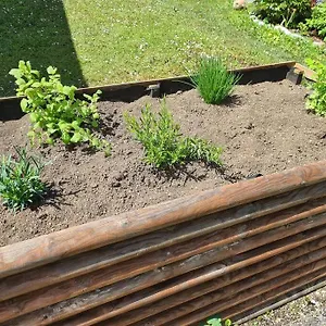 By Toni - Ferienwohnung Mit Garten In Garmisch-Partenkirchen